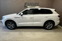 Volkswagen Touareg din 2021 cu 68.790 km - oferta VOL199682 - foto 2