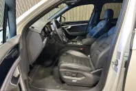 Volkswagen Touareg din 2021 cu 68.790 km - oferta VOL199682 - foto 4