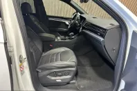 Volkswagen Touareg din 2021 cu 68.790 km - oferta VOL199682 - foto 10