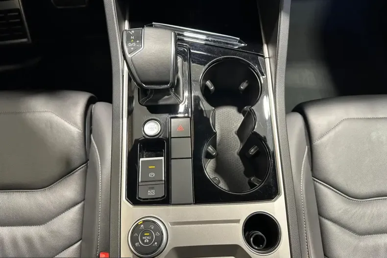 Volkswagen Touareg din 2021 cu 68.790 km - oferta VOL199682 - foto 17