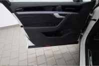 Volkswagen Touareg din 2022 cu 48.283 km - oferta VOL199685 - foto 13