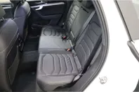 Volkswagen Touareg din 2022 cu 48.283 km - oferta VOL199685 - foto 14