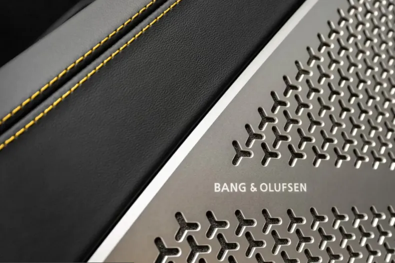 Lamborghini Urus din 2025 cu 50 km - oferta LAM199689 - foto 23