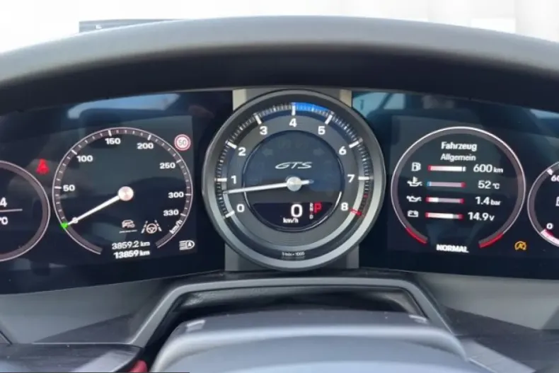 Porsche 911 din 2022 cu 13.859 km - oferta POR199690 - foto 23