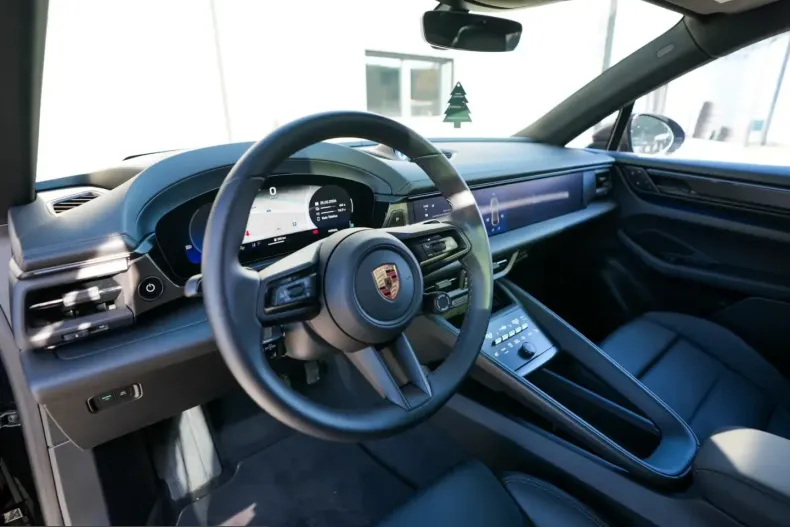 Porsche Macan din 2025 cu 4.500 km - oferta POR199691 - foto 17