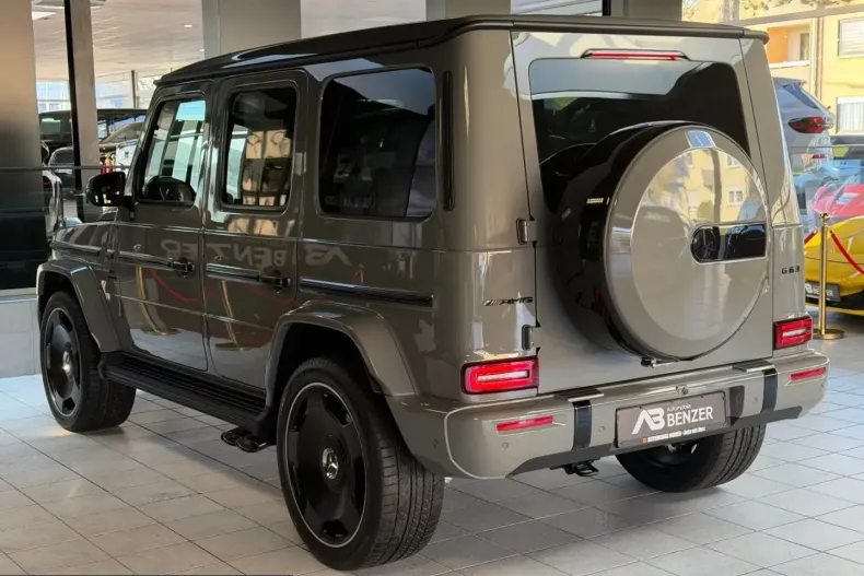 Mercedes-Benz GL 63 AMG din 2025 cu 15 km - oferta MER199696 - foto 9