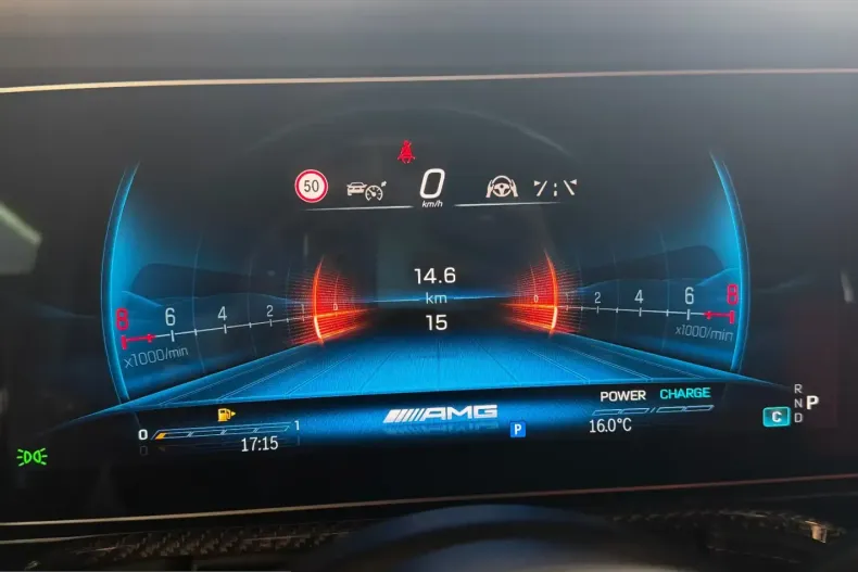 Mercedes-Benz GL 63 AMG din 2025 cu 15 km - oferta MER199696 - foto 31