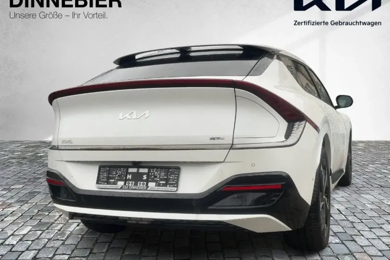 Kia EV6 din 2024 cu 7.000 km - oferta KIA199702 - foto 4