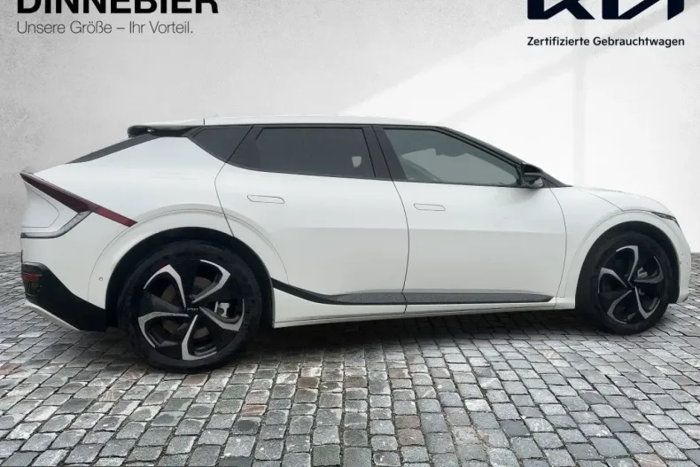 Kia EV6 din 2024 cu 7.000 km - oferta KIA199702 - foto 5