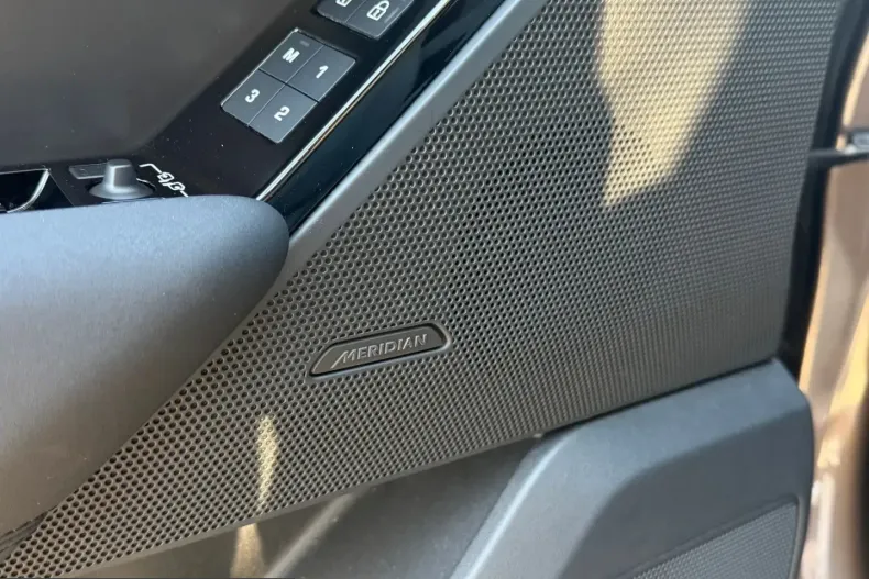 Land Rover Range Rover Velar din 2024 cu 44.800 km - oferta LAN199703 - foto 14