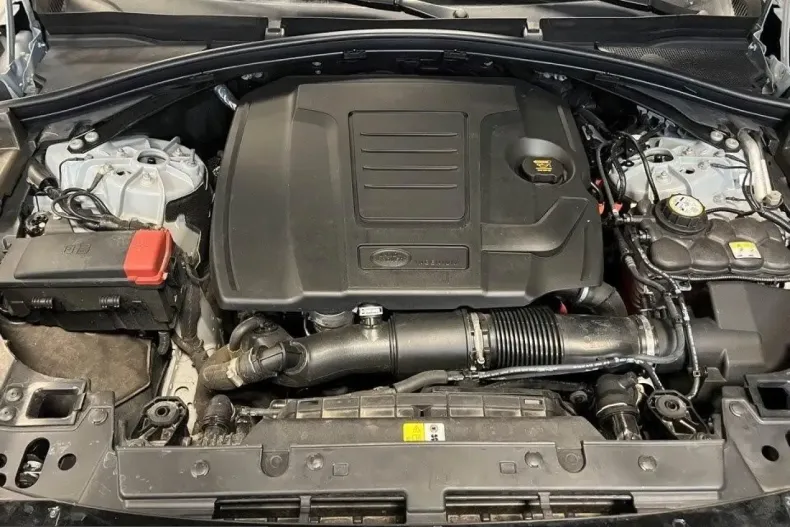 Land Rover Range Rover Velar din 2024 cu 36.681 km - oferta LAN199704 - foto 15