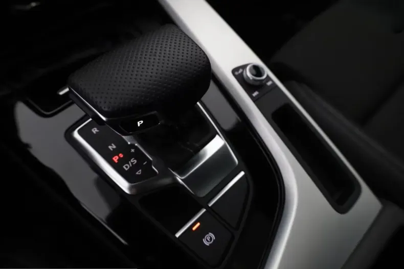 Audi A4 din 2022 cu 81.711 km - oferta AUD199706 - foto 16