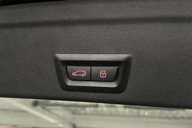 BMW X6 (Seria X) din 2025 cu 5.997 km - oferta BMW199709 - foto 12