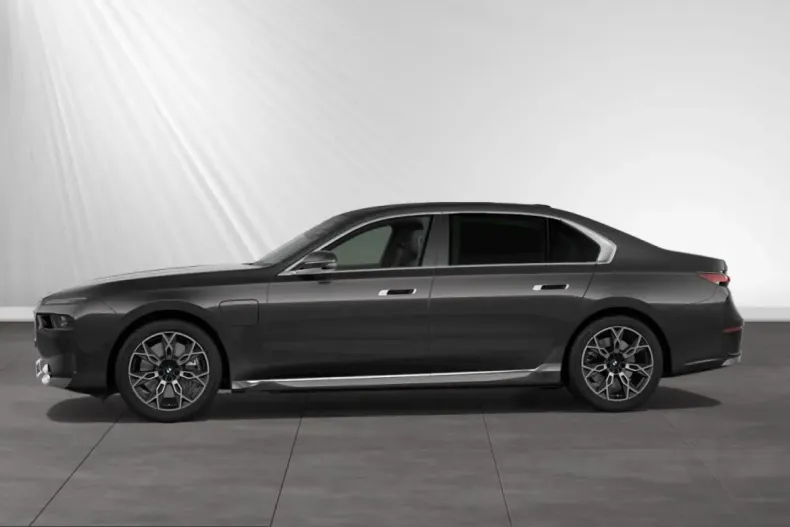 BMW 750 (Seria 7) din 2024 cu 31.920 km - oferta BMW199718 - foto 7