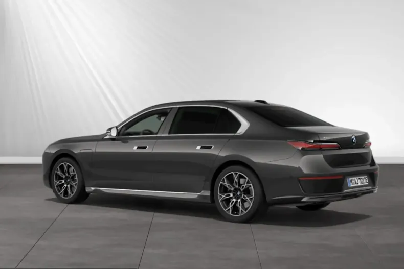 BMW 750 (Seria 7) din 2024 cu 31.920 km - oferta BMW199718 - foto 8