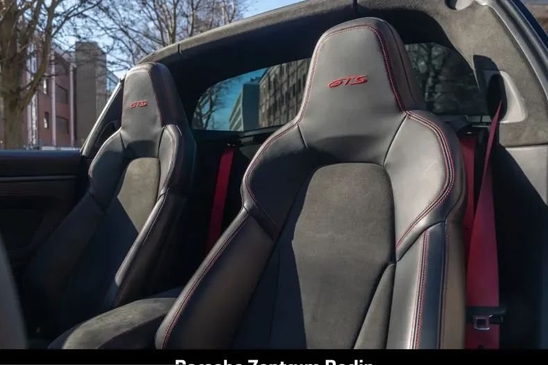 Porsche 992 din 2022 cu 31.415 km - oferta POR199719 - foto 5