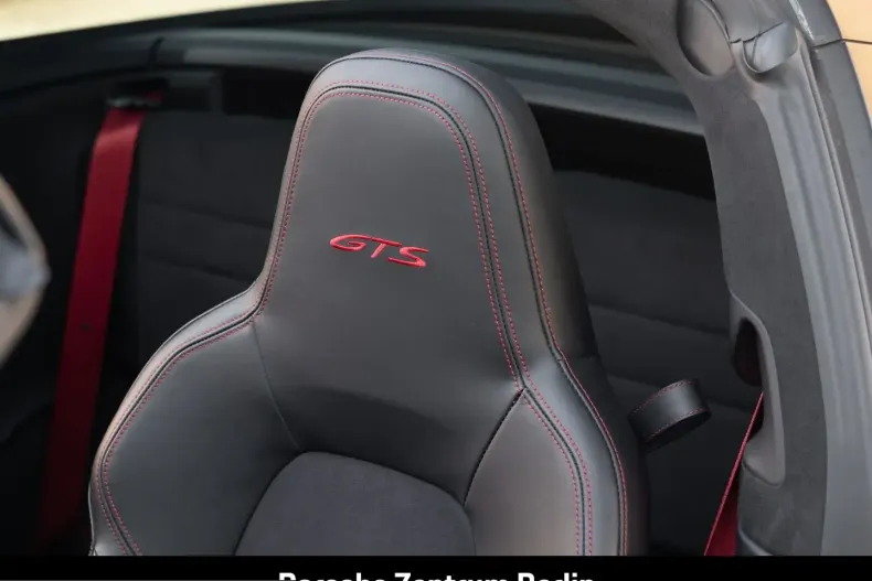 Porsche 992 din 2022 cu 31.415 km - oferta POR199719 - foto 31