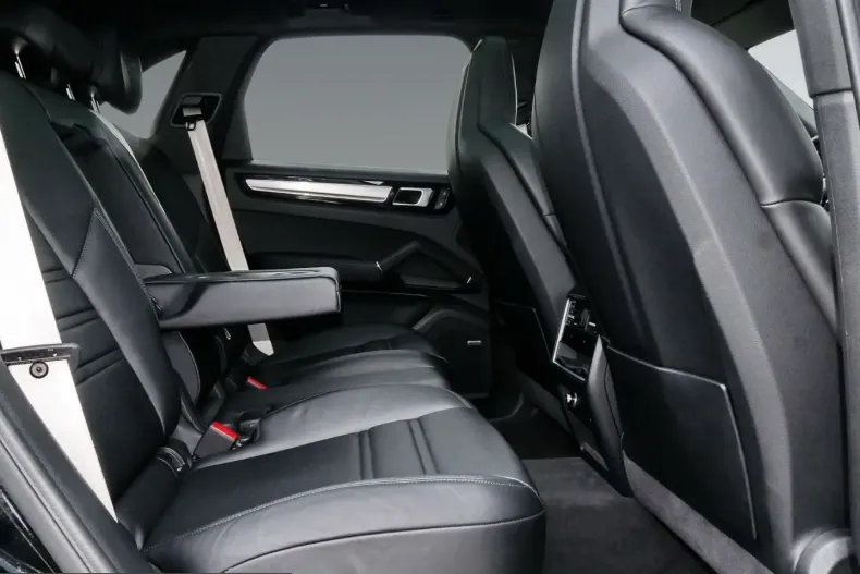 Porsche Cayenne din 2023 cu 36.785 km - oferta POR199720 - foto 16