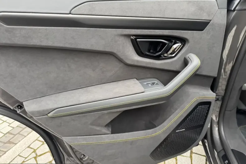 Lamborghini Urus din 2026 cu 50 km - oferta LAM199721 - foto 8