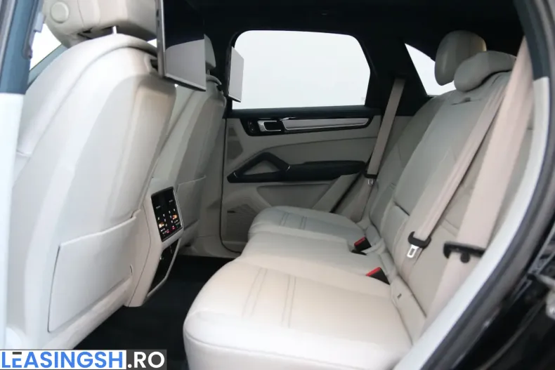 Porsche Cayenne din 2023 cu 71.552 km - oferta POR199723 - foto 11