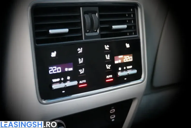 Porsche Cayenne din 2023 cu 71.552 km - oferta POR199723 - foto 23