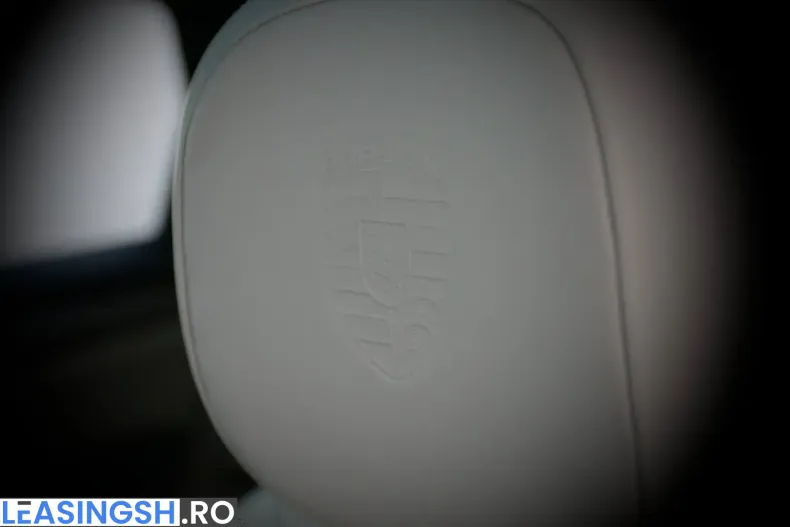 Porsche Cayenne din 2023 cu 71.552 km - oferta POR199723 - foto 31