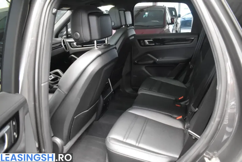 Porsche Cayenne din 2023 cu 63.100 km - oferta POR199724 - foto 16