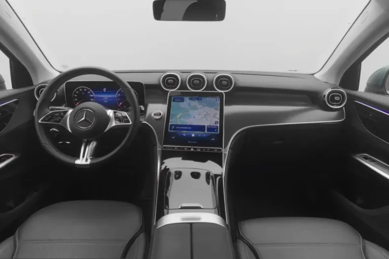 Mercedes-Benz GLC 200 (Clasa GLC) din 2024 cu 6.184 km - oferta MER199728 - foto 16