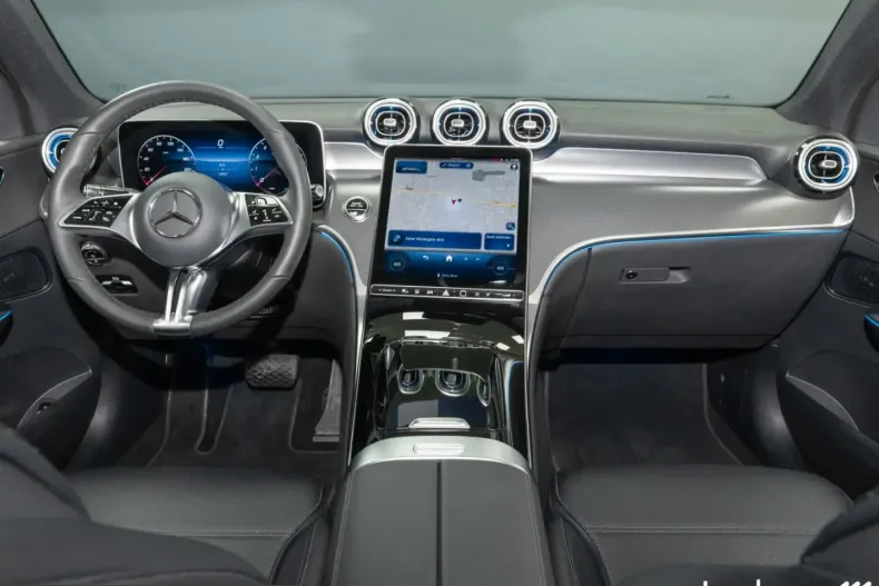 Mercedes-Benz GLC 200 (Clasa GLC) din 2024 cu 18.042 km - oferta MER199729 - foto 18