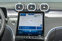 Mercedes-Benz GLC 200 (Clasa GLC) din 2024 cu 18.042 km - oferta MER199729 - foto 22