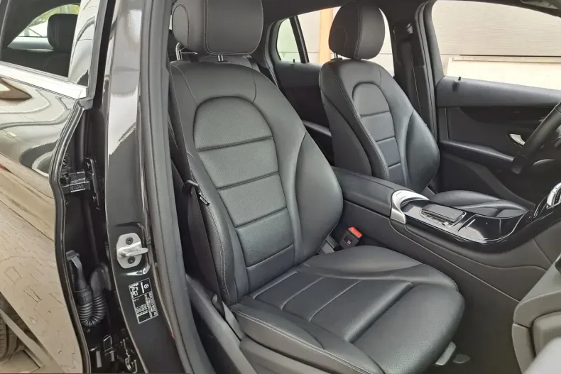 Mercedes-Benz GLC 200 (Clasa GLC) din 2023 cu 68.100 km - oferta MER199731 - foto 12