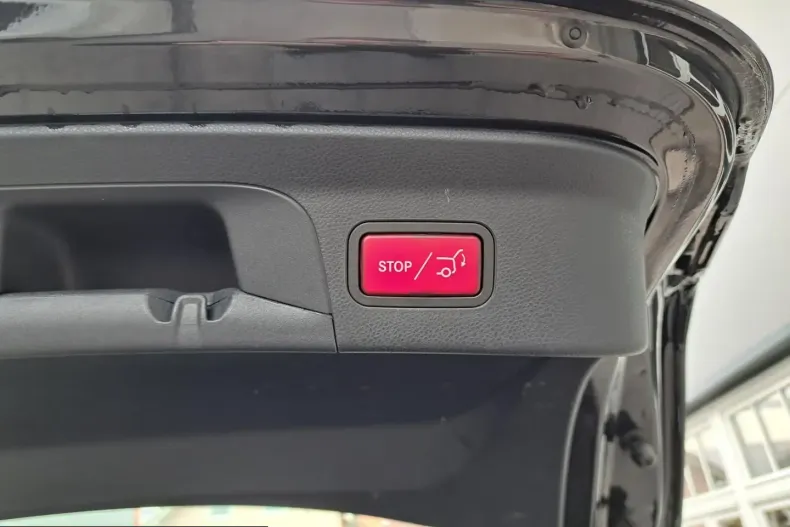 Mercedes-Benz GLC 200 (Clasa GLC) din 2023 cu 68.100 km - oferta MER199731 - foto 27