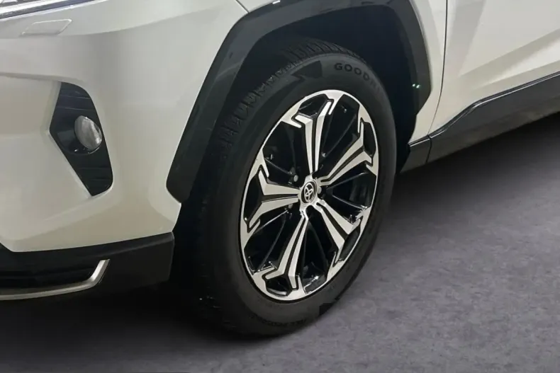 Toyota RAV4 din 2022 cu 73.150 km - oferta TOY199732 - foto 10