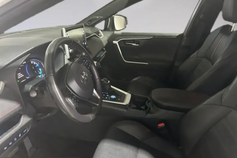 Toyota RAV4 din 2022 cu 73.150 km - oferta TOY199732 - foto 12