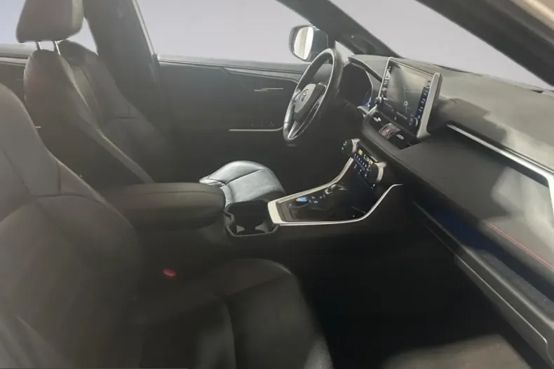 Toyota RAV4 din 2022 cu 73.150 km - oferta TOY199732 - foto 21