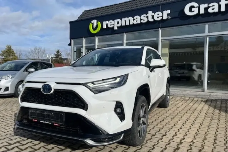 Toyota RAV4 din 2022 cu 63.704 km - oferta TOY199733 - foto 1