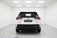 Toyota RAV4 din 2023 cu 67.922 km - oferta TOY199734 - foto 4