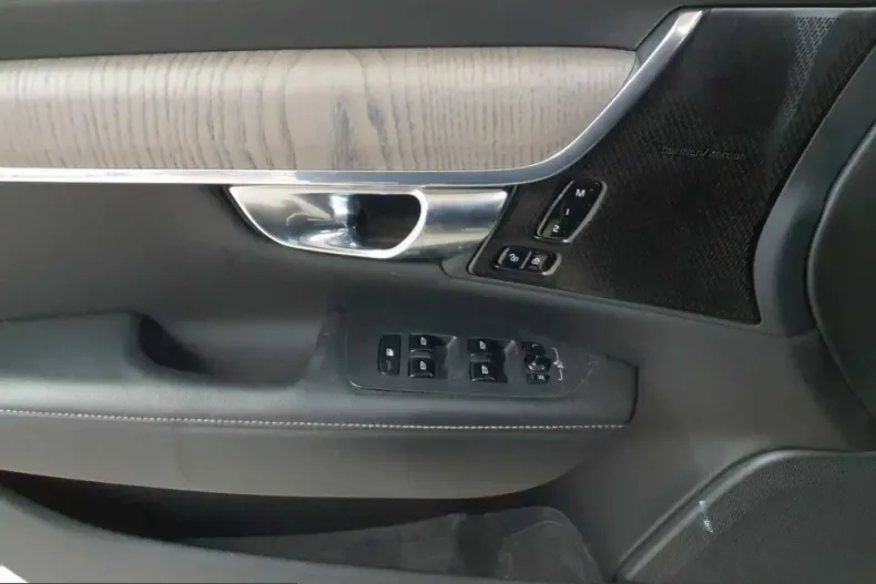 Volvo V90 Cross Country din 2021 cu 68.312 km - oferta VOL199738 - foto 5