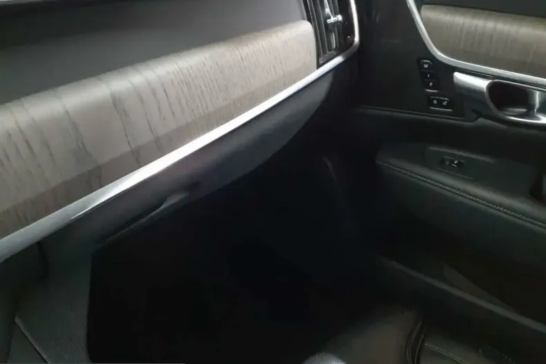 Volvo V90 Cross Country din 2021 cu 68.312 km - oferta VOL199738 - foto 17