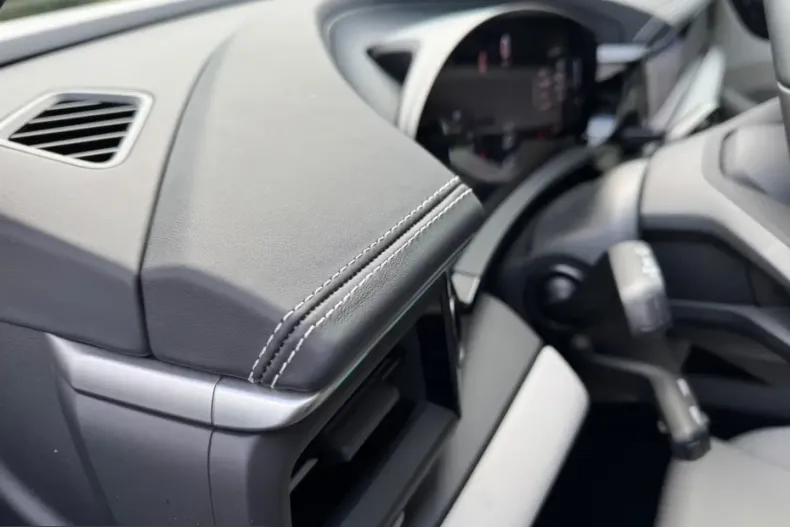 Porsche Macan din 2025 cu 6.000 km - oferta POR199739 - foto 9