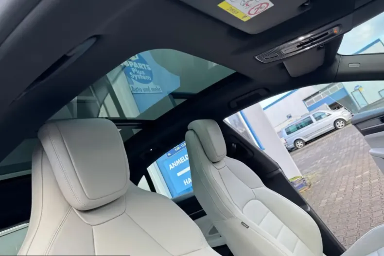 Porsche Macan din 2025 cu 6.000 km - oferta POR199739 - foto 16