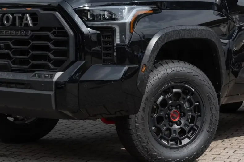 Toyota Tundra din 2026 cu 50 km - oferta TOY199740 - foto 2