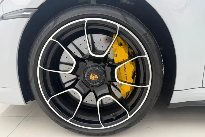 Porsche 911 din 2023 cu 20.000 km - oferta POR199741 - foto 13