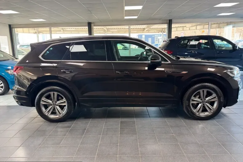 Volkswagen Touareg din 2022 cu 85.000 km - oferta VOL199742 - foto 4