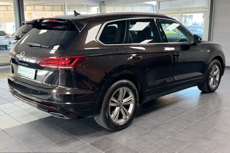 Volkswagen Touareg din 2022 cu 85.000 km - oferta VOL199742 - foto 5