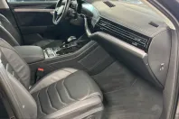 Volkswagen Touareg din 2022 cu 85.000 km - oferta VOL199742 - foto 21