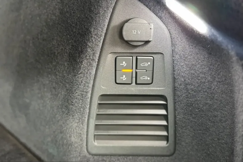 Volkswagen Touareg din 2022 cu 85.000 km - oferta VOL199742 - foto 26