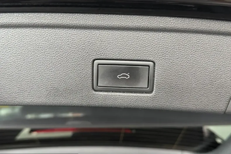 Volkswagen Touareg din 2022 cu 85.000 km - oferta VOL199742 - foto 27