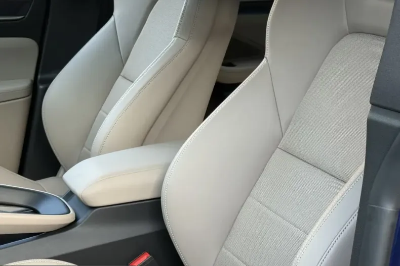 Porsche Macan din 2025 cu 9.300 km - oferta POR199744 - foto 4