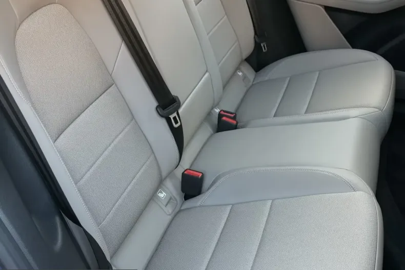 Porsche Macan din 2025 cu 9.300 km - oferta POR199744 - foto 8